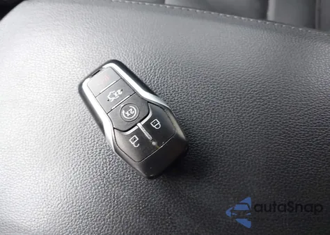 2016 Ford Explorer Limited z USA, uszkodzony, nr VIN 1FM5K7F84GGA42223